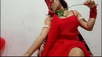 Indian housewife porn video in sari